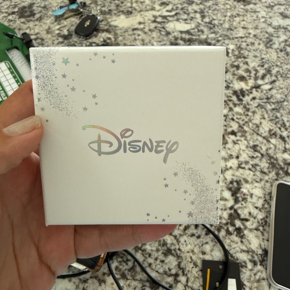 LA Rocks silver plated DISNEY LOVE necklace with Minnie figure (gold bow) NEW - Picture 2 of 9